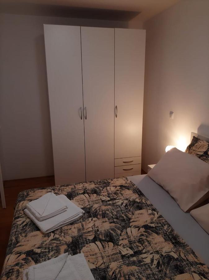 Apartman Sky プーラ エクステリア 写真
